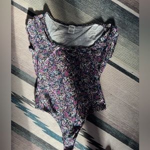 Pink scoop neck bodysuit